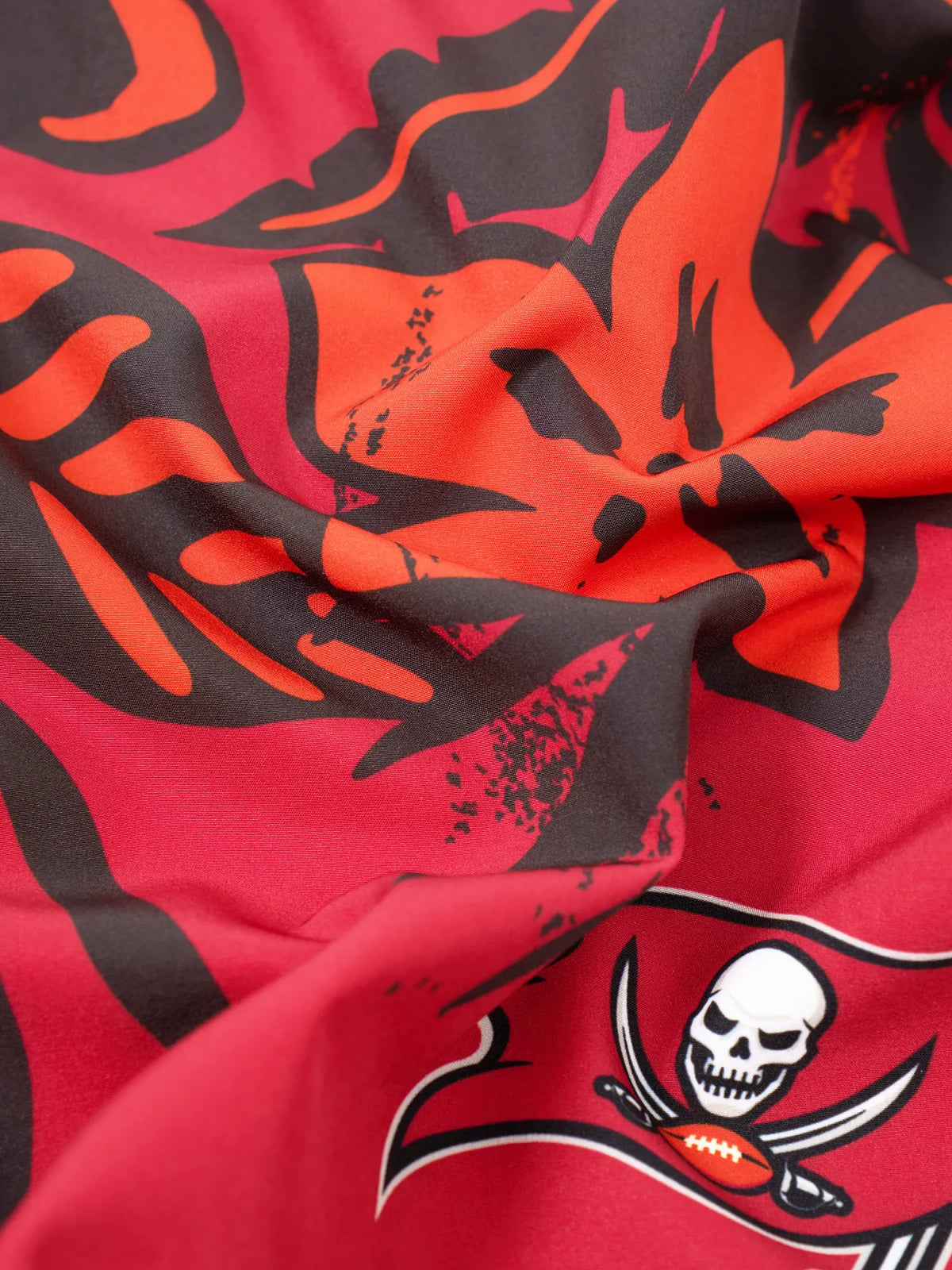 The Buccaneers Deep End Zones 5.5" (Classic Lined Swim Trunk)