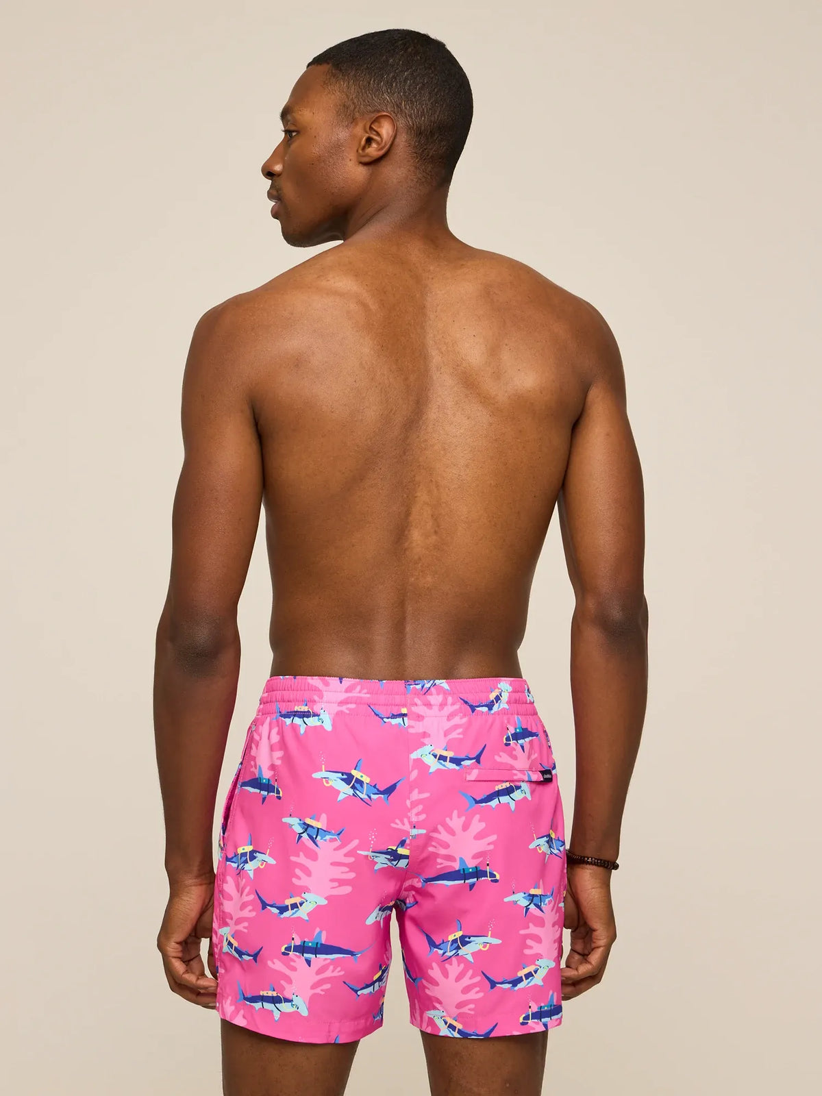 The Great Pink Sharks 5.5"  (Classic Lined Swim Trunk)