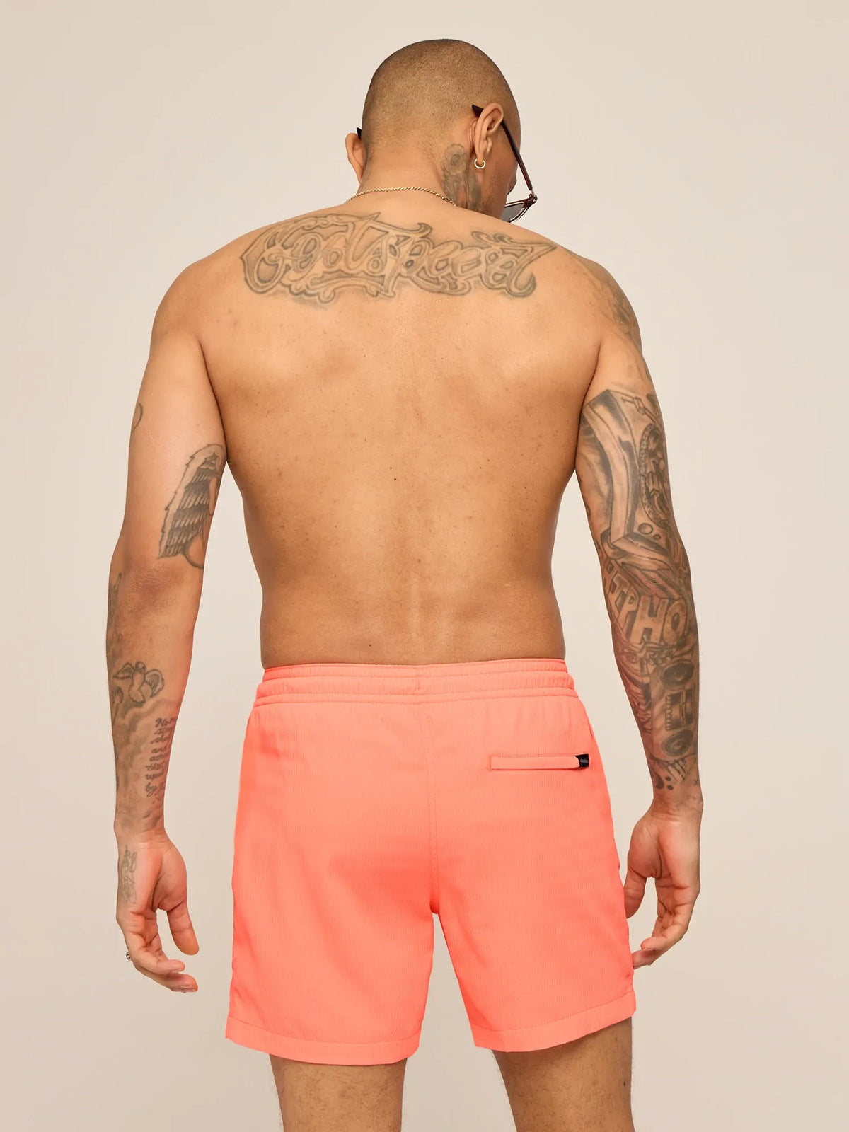 The Nectar Glows 5.5" (Textured Lined Swim)