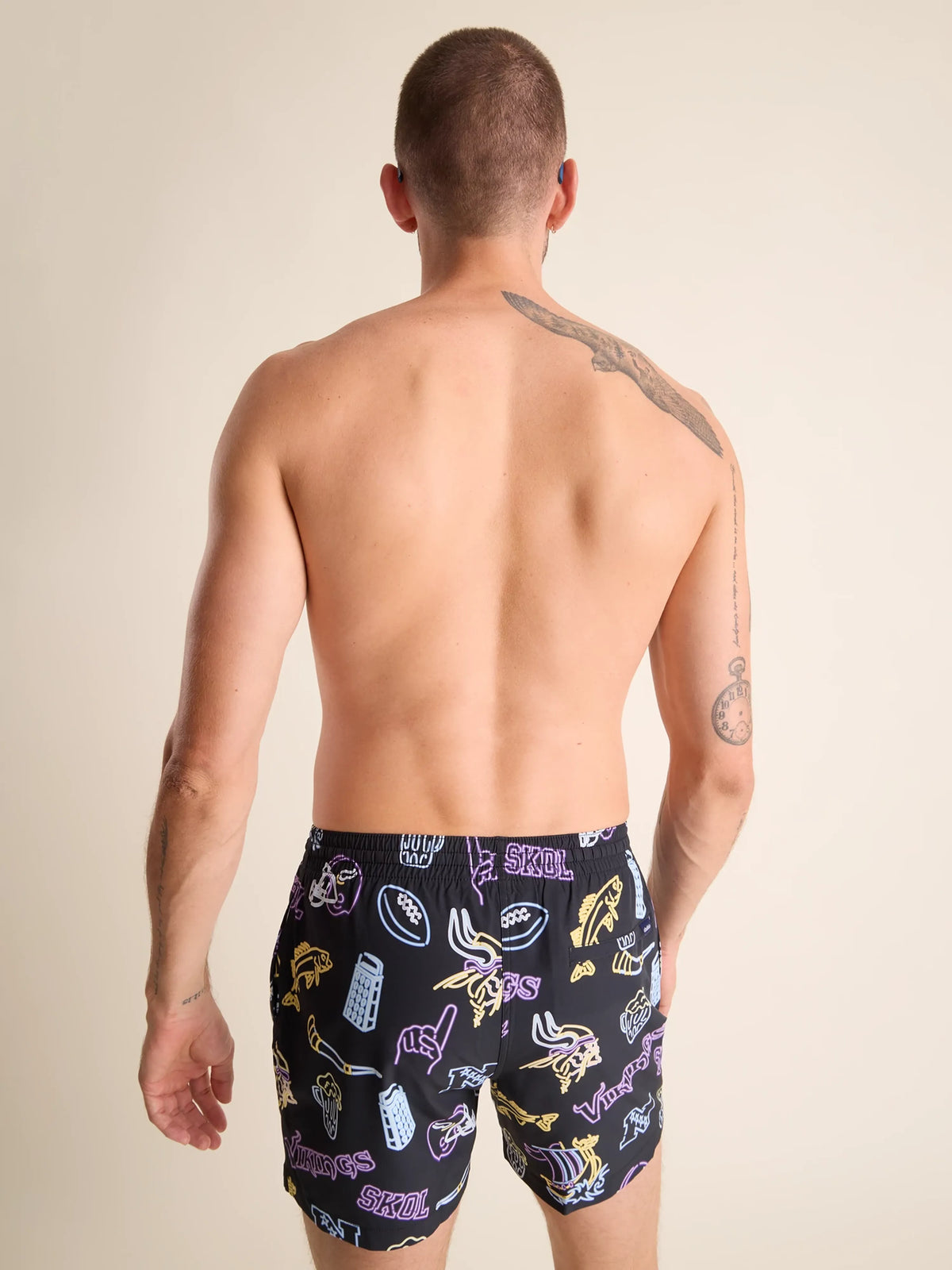 Chubbies The Neon Vikings 5.5" Inseam for Men Polyester/Spandex Swim Trunks with Boxer Brief Mesh Liner