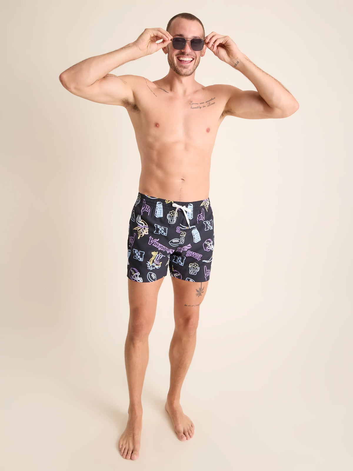 Chubbies The Neon Vikings 5.5" Inseam for Men Polyester/Spandex Swim Trunks with Boxer Brief Mesh Liner