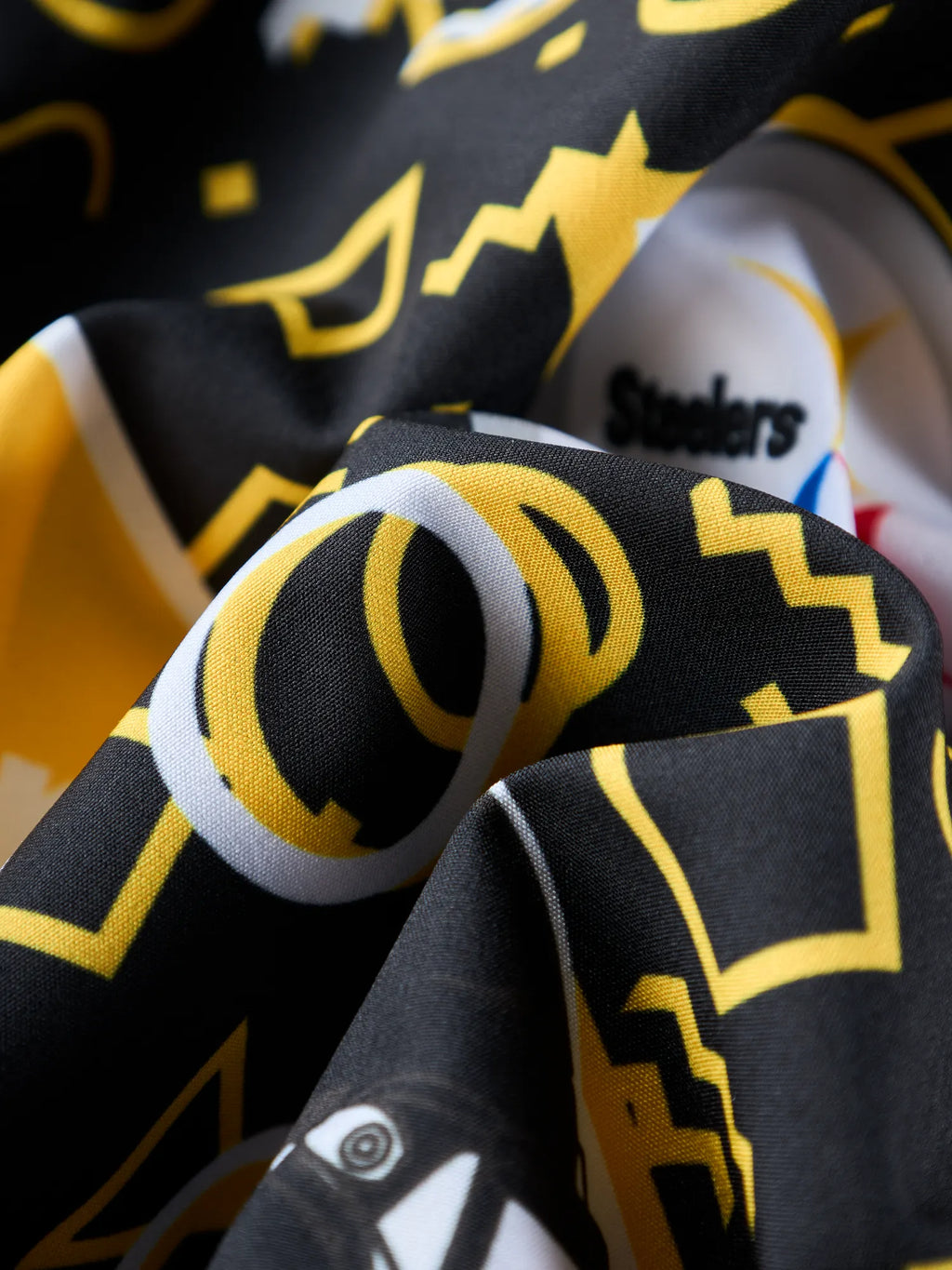 The Steelers Game Day Fit  5.5"  (Classic Lined Swim)