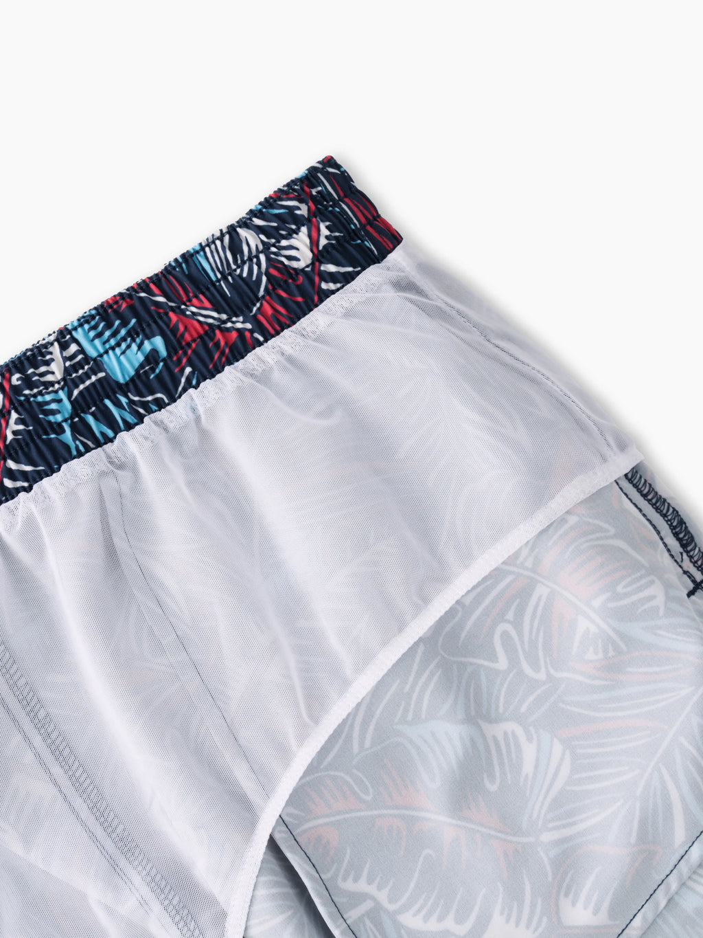The Bahamians 5.5" (Classic Swim Trunk)